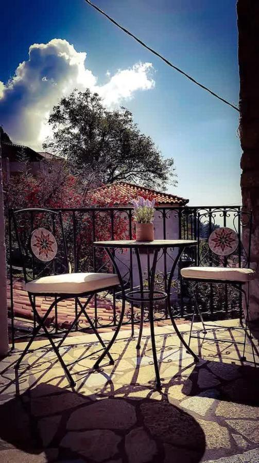 Apartamento Sophia'S Stone House Dimitsana Exterior foto